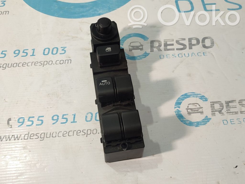Mazda 2 Electric window control switch 