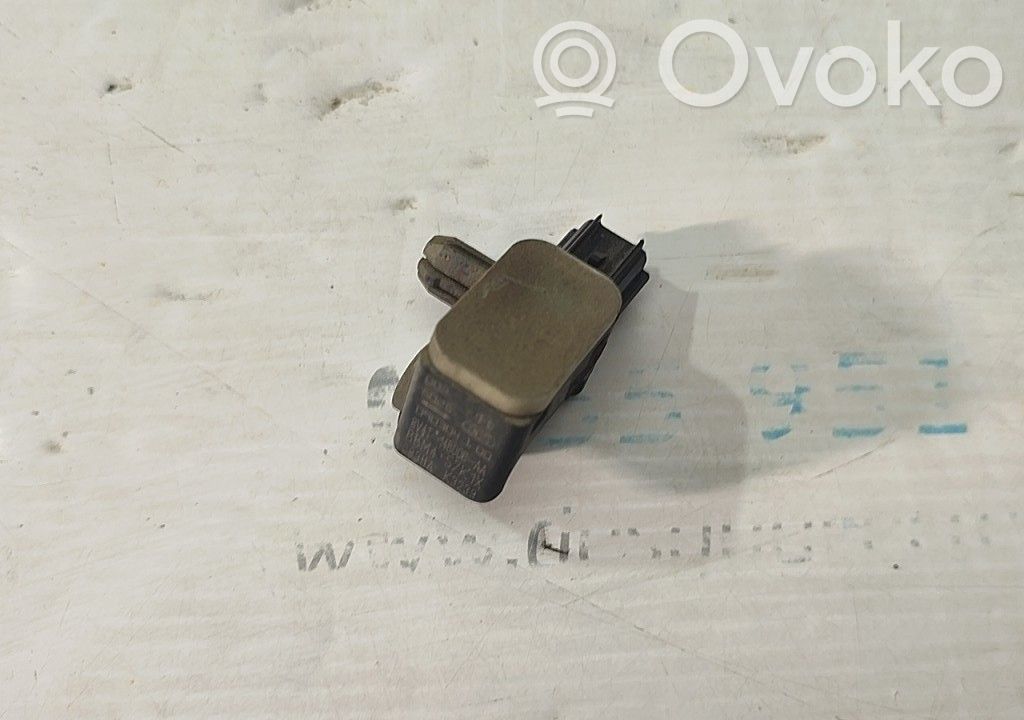 Sensor   8V4T14B006AA