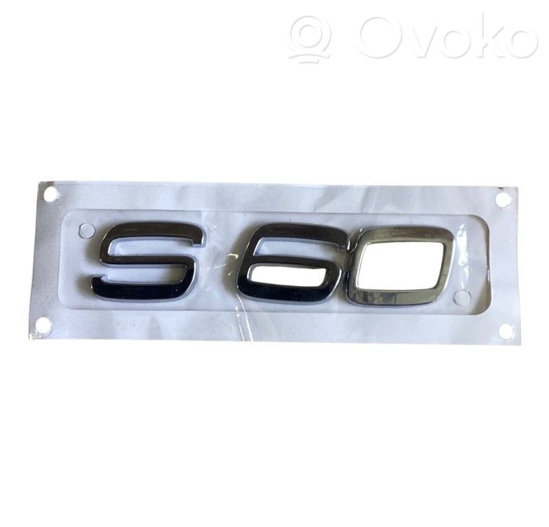 Volvo S60 Kiti ženkliukai/ užrašai 