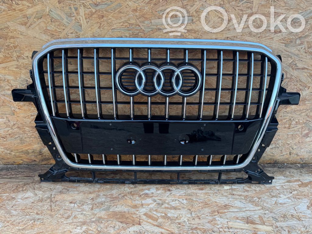 Audi Q5 SQ5 8R Maskownica / Grill / Atrapa górna chłodnicy 