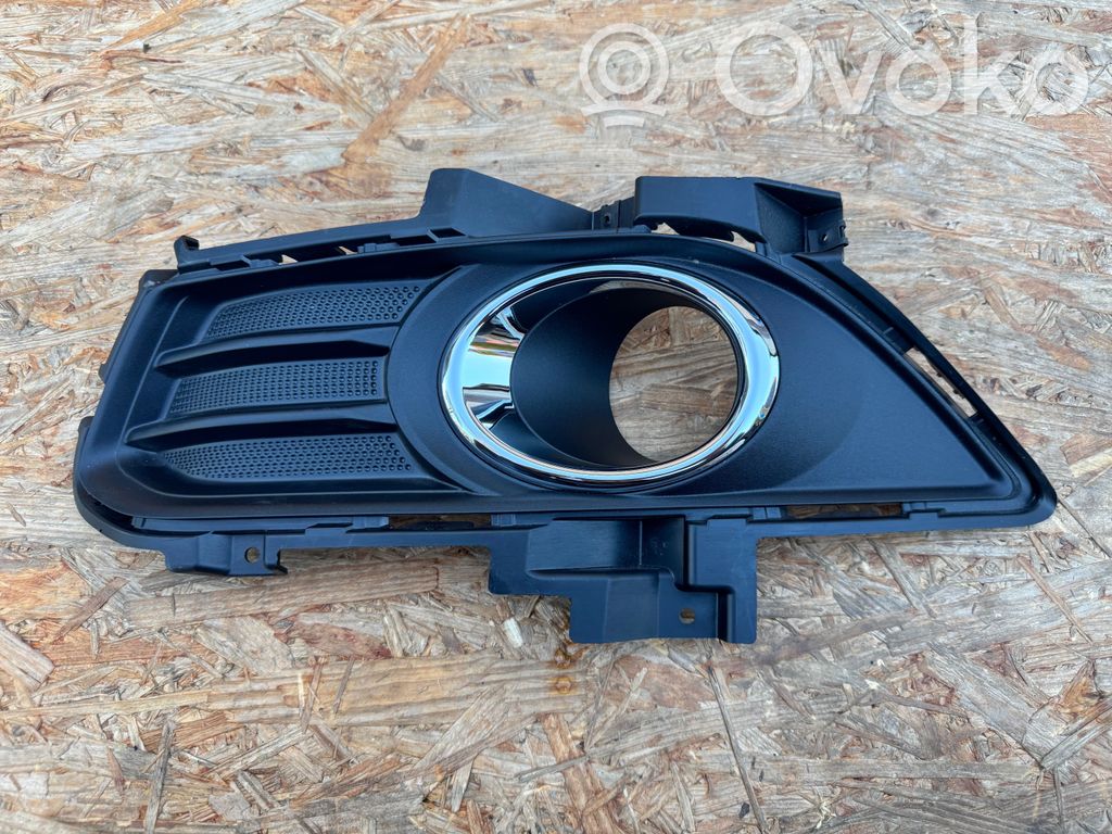 Ford Mondeo MK V Grilă/ornament proiector ceață față 