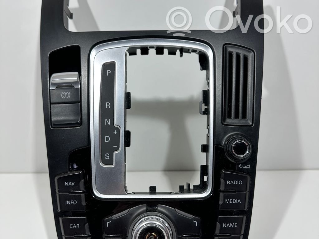 Audi A5 8T 8F Unidad central de control multimedia 