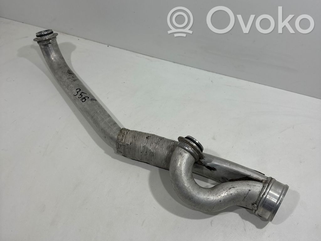 Intercooler hose/pipe   7600026