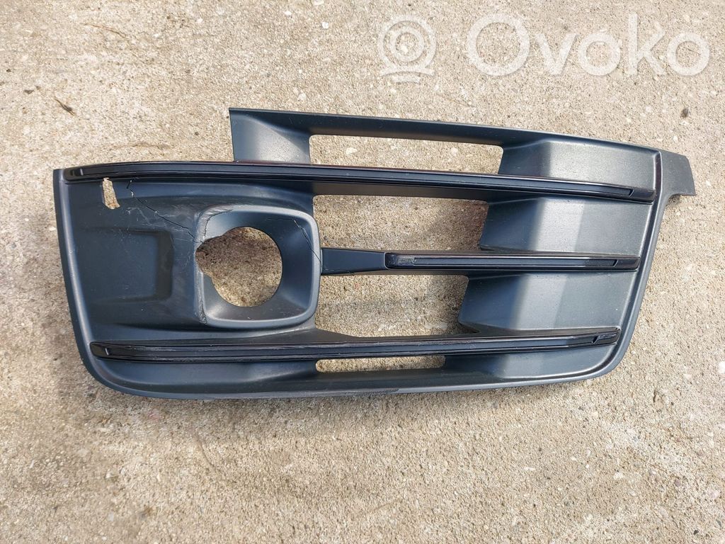 Audi Q7 4M Front bumper lower grill 