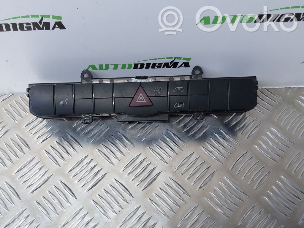 Volkswagen Crafter Un conjunto de interruptores 