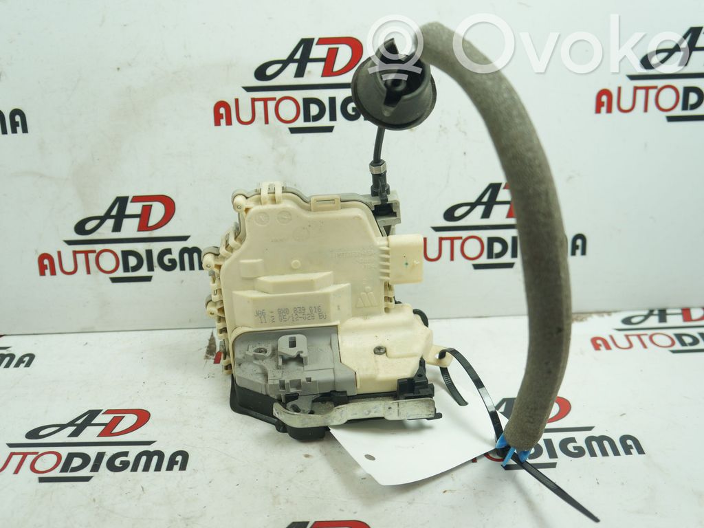 Audi A1 Galinių durų spyna 