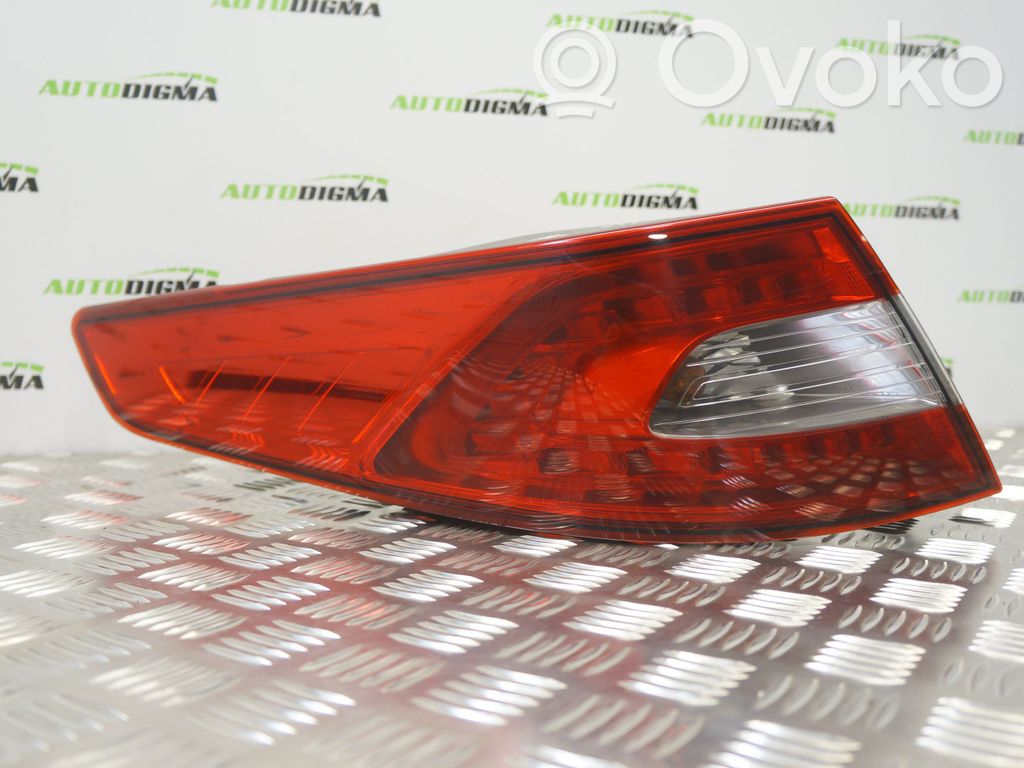 KIA Optima Rear/tail lights 