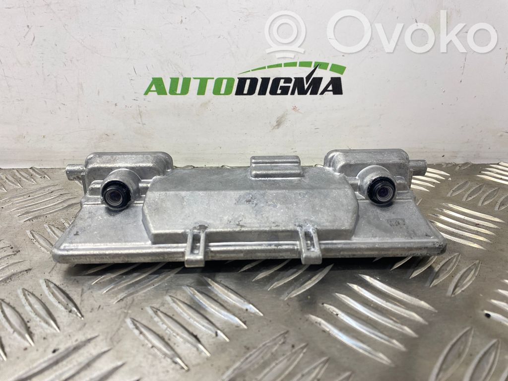 Windshield/windscreen camera   K8D219H406