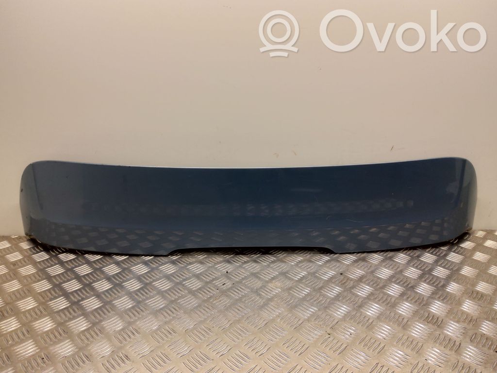 Tailgate/trunk spoiler   12837986