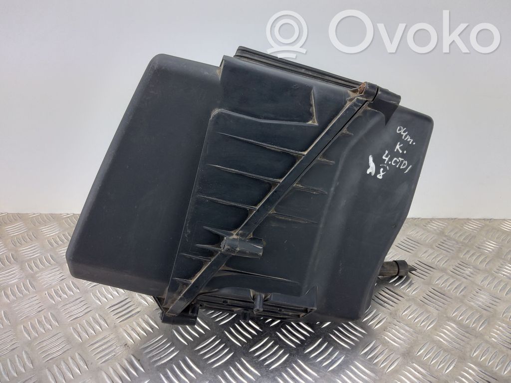 Audi A8 S8 D3 4E Air filter box 
