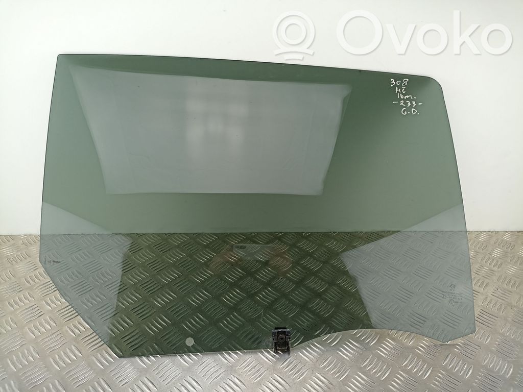 Peugeot 308 Rear door window glass 