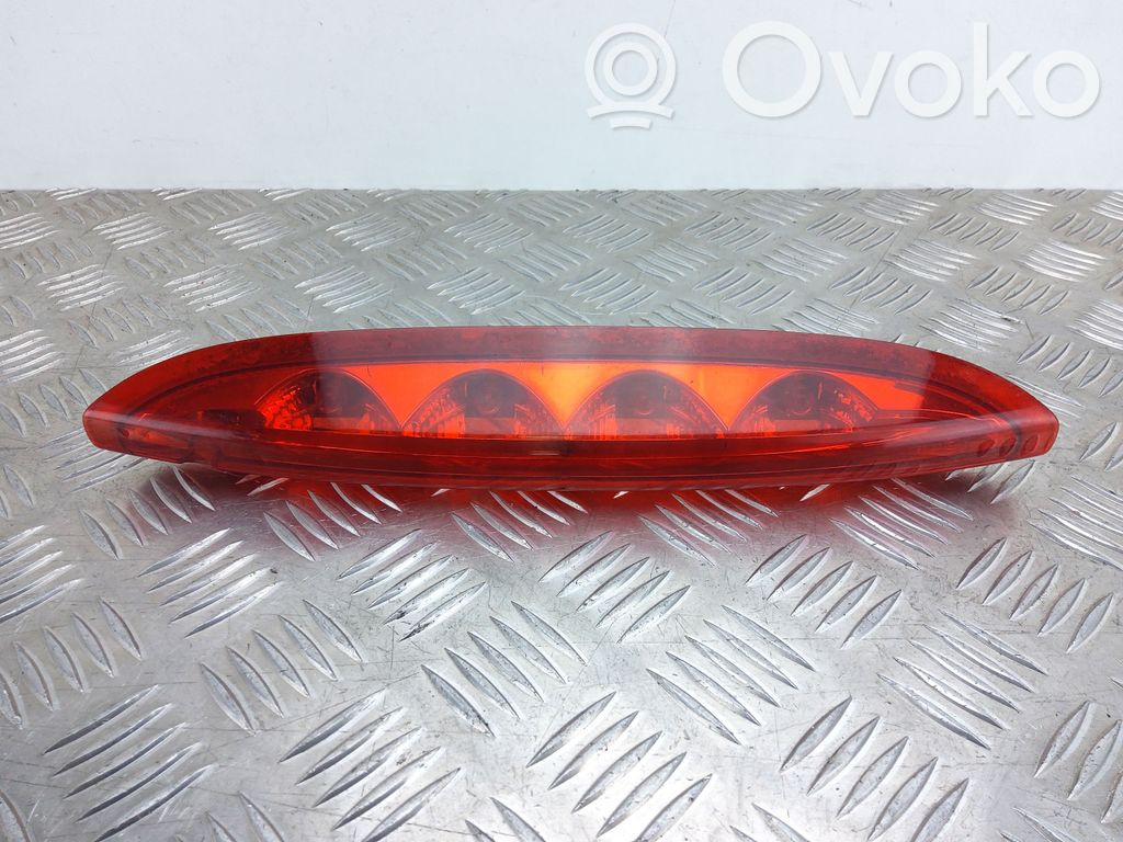 Peugeot 208 I Third/center stoplight 