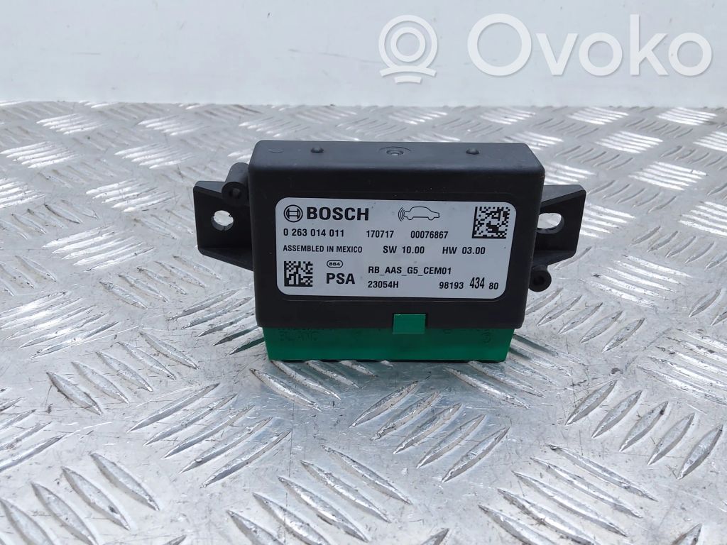 Toyota Proace Parking PDC control unit/module 