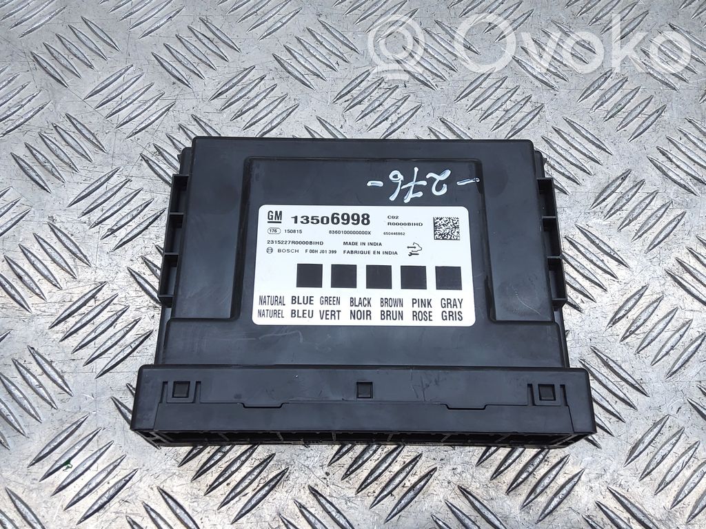 Opel Astra K Comfort/convenience module 