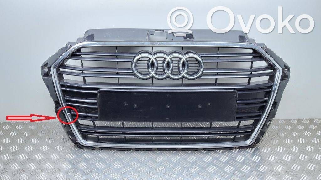 Audi A3 S3 8V Etupuskurin ylempi jäähdytinsäleikkö 