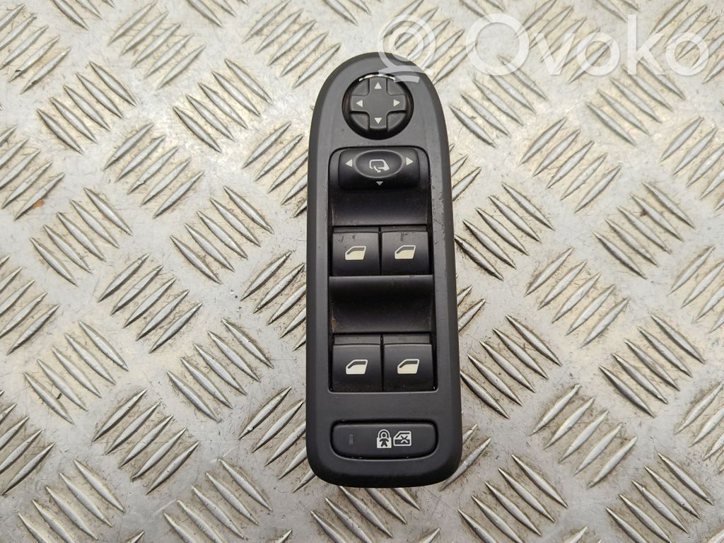 Electric window control switch   96659465ZD
