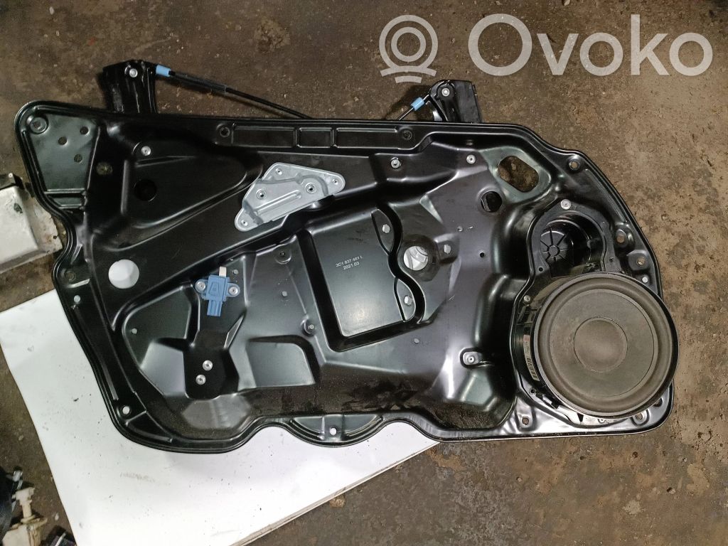 Volkswagen PASSAT B6 Silnik regulatora szyby drzwi przednich 