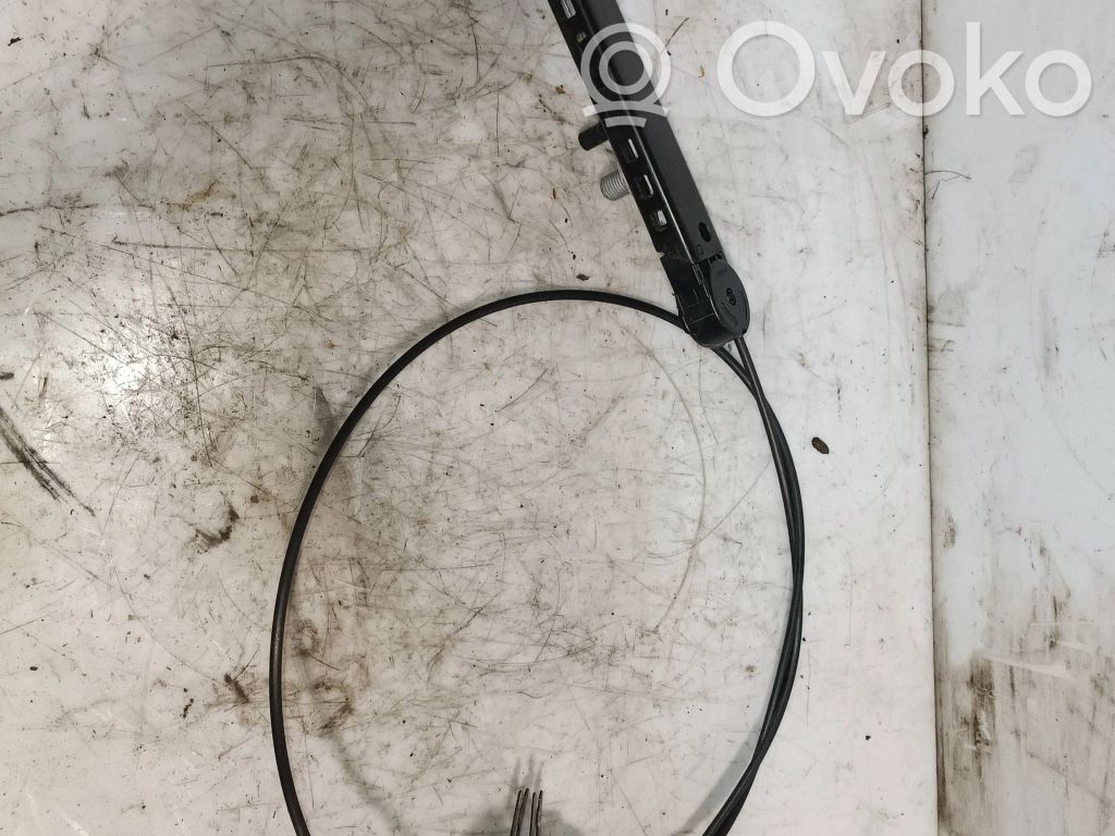 Engine bonnet/hood lock release cable   8125855