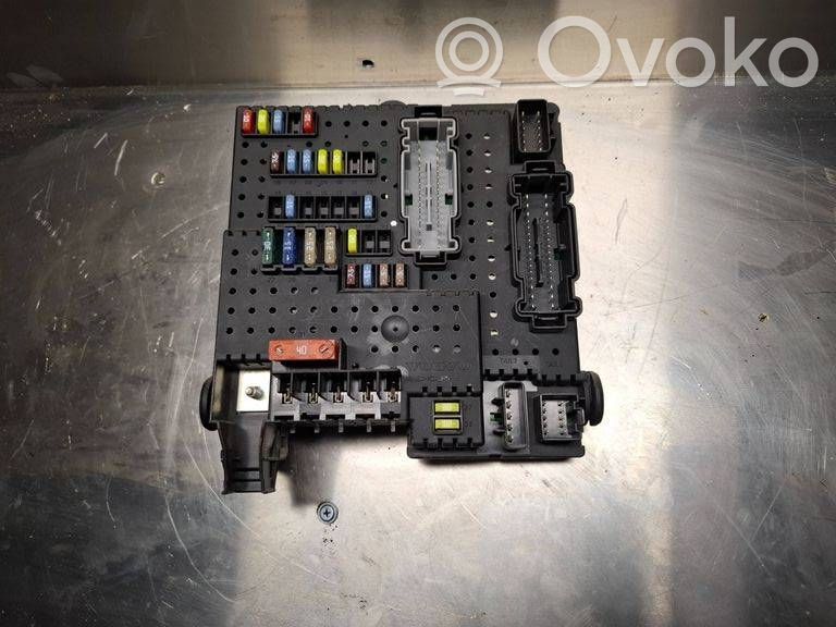 Fuse module   8688264,04W364,12217789