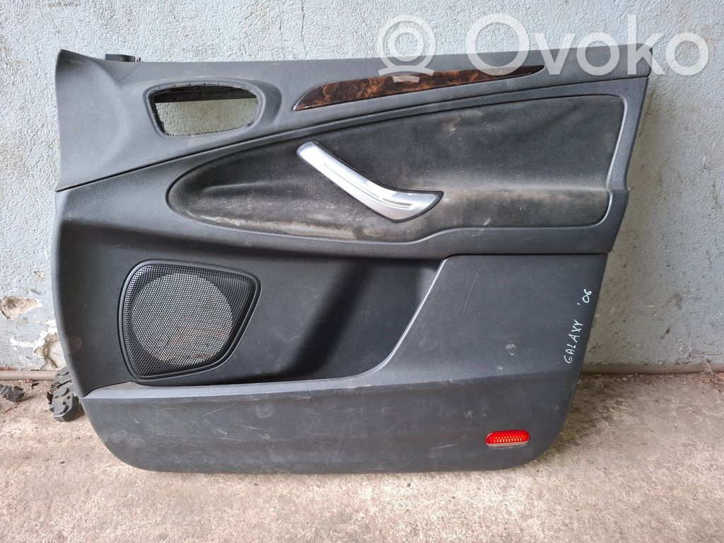 Ford Focus Garniture de panneau carte de porte avant 