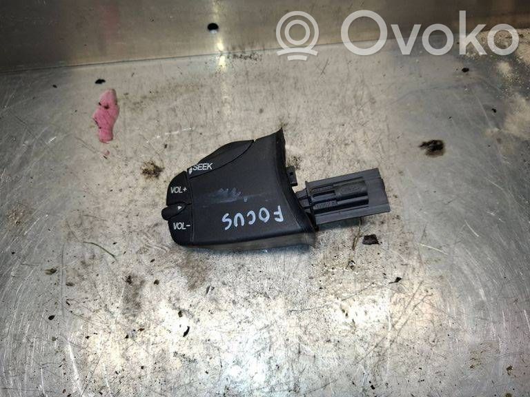 Multifunctional control switch/knob   98AB14K147AC
