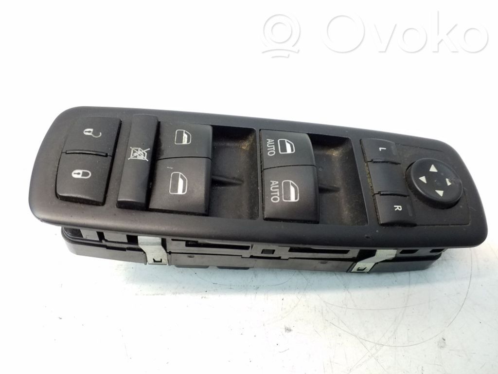 Chrysler 200 Electric window control switch 