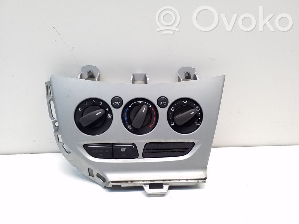 Ford Focus Climate control unit 