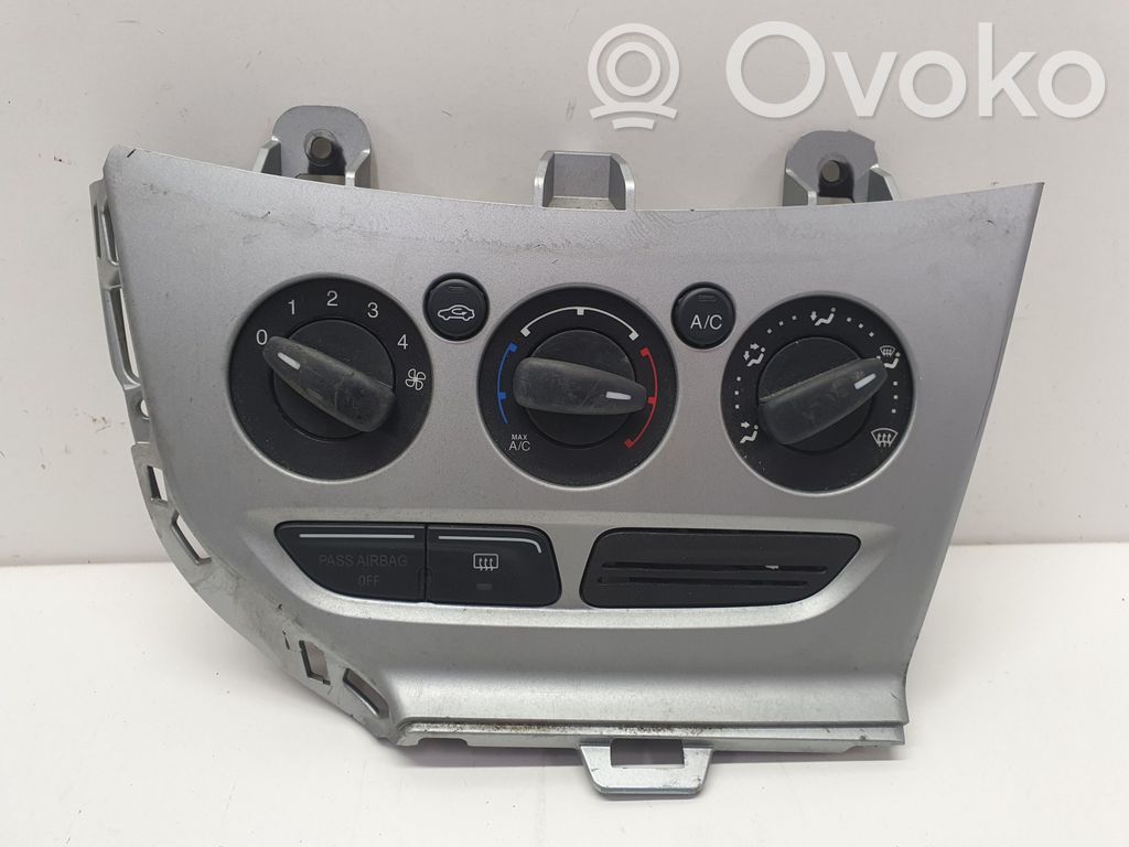 Ford Focus Climate control unit 