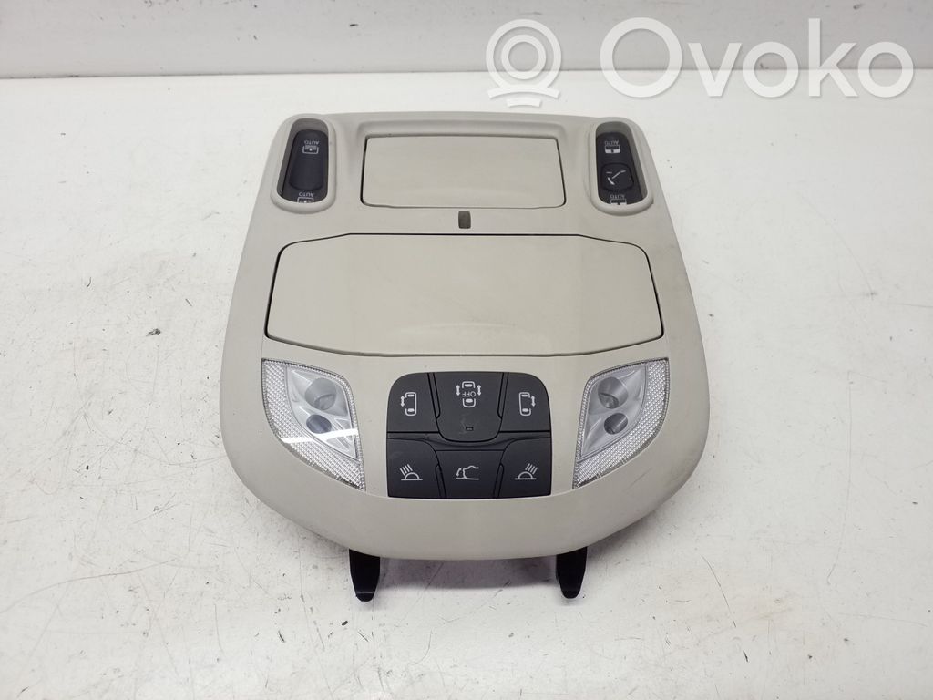 Chrysler Pacifica Front seat light 