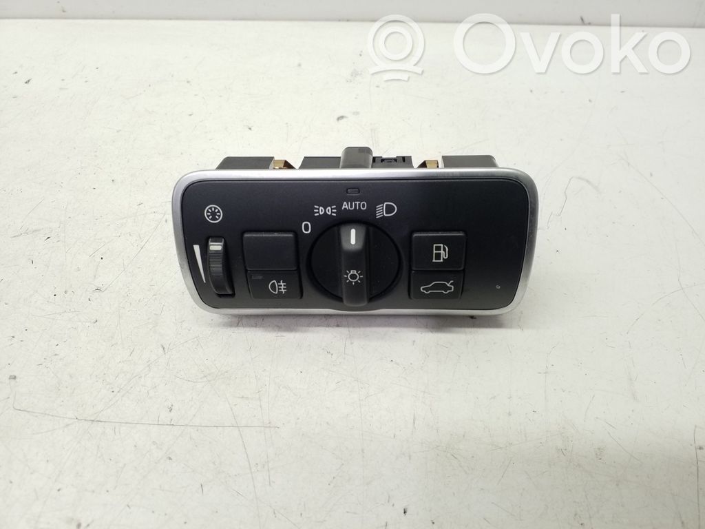 Volvo XC60 Light switch 