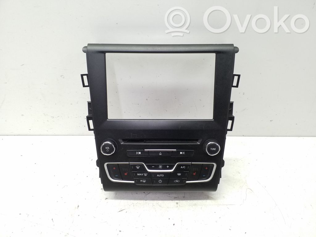 Climate control unit   GS7T18E245AAB