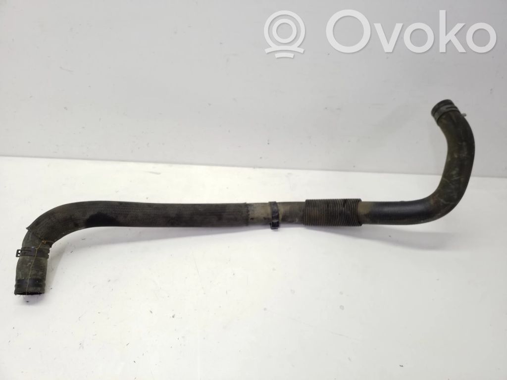 Engine coolant pipe/hose