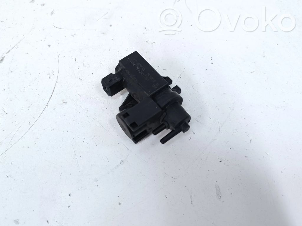 BMW X3 F25 Solenoidinis vožtuvas 