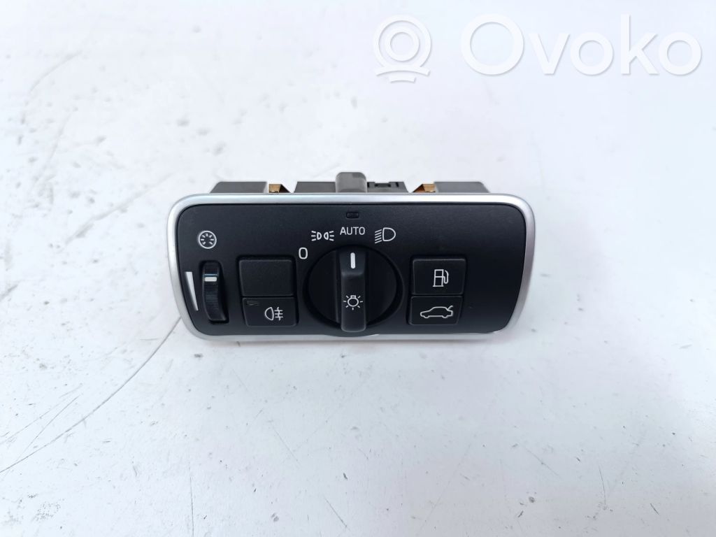 Volvo XC60 Light switch 