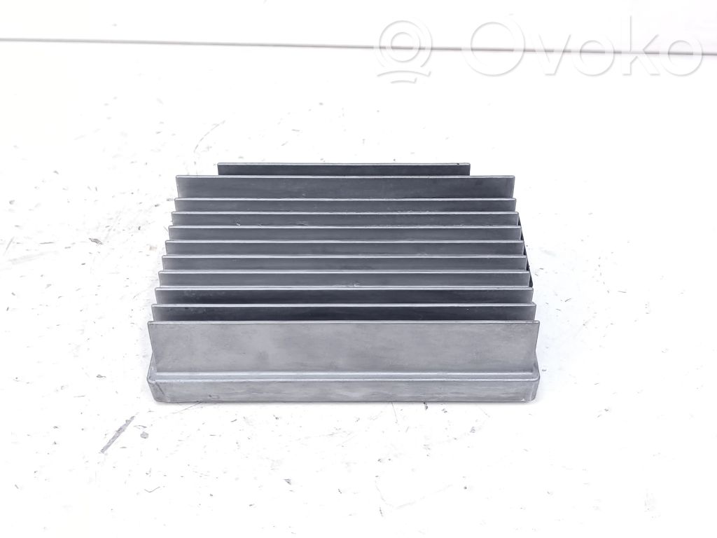 BMW X5M E70 Garso stiprintuvas 
