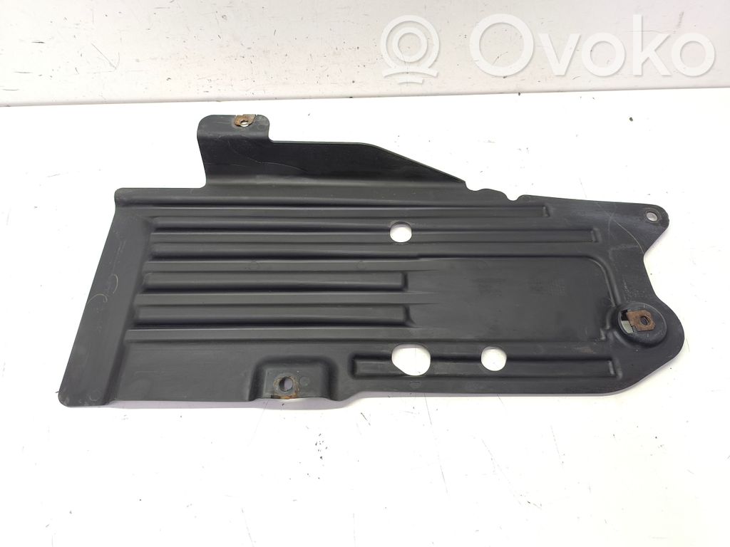 Protección inferior lateral   68195944AA