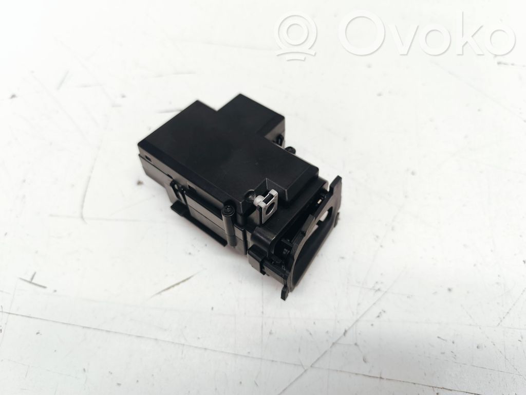 Audi Q5 SQ5 8R Ignition lock 