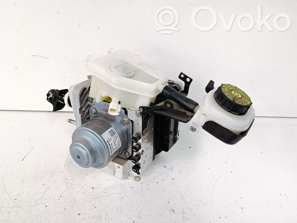 Volvo XC40 Jarrutehostin 