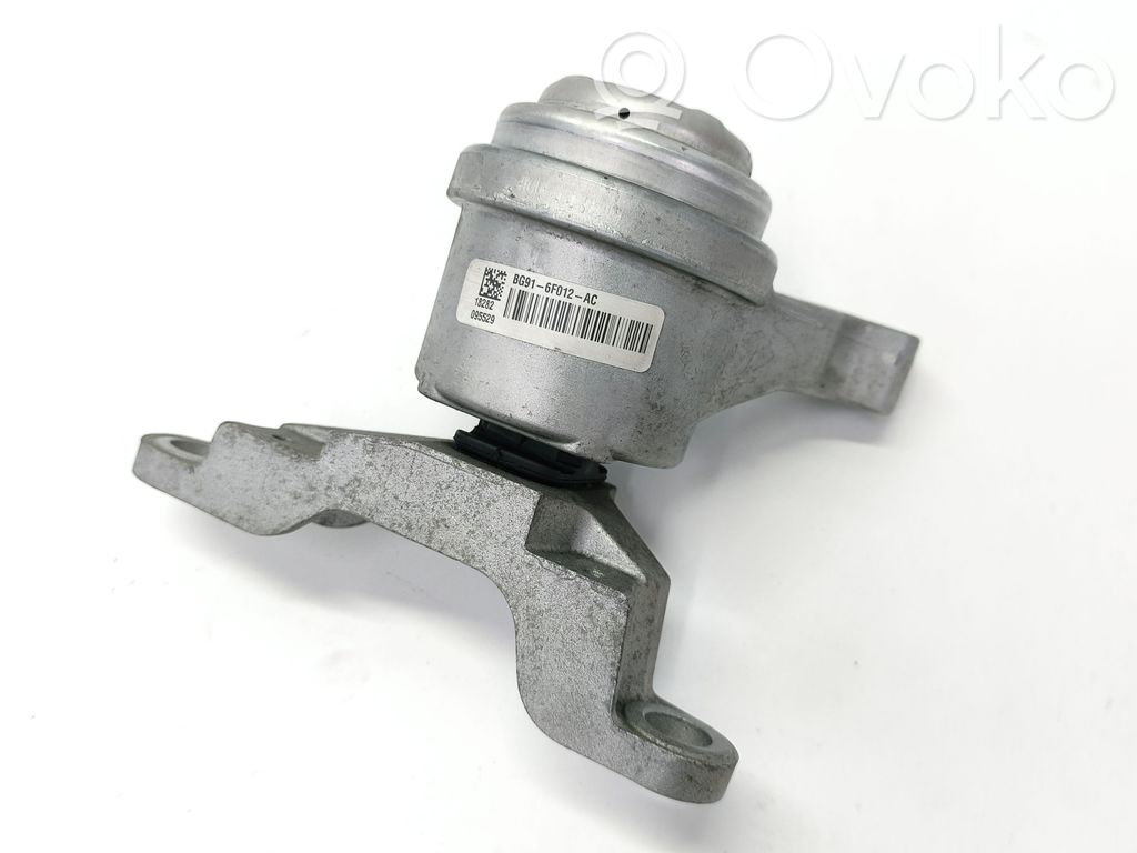 Ford Fusion II Engine mount bracket 