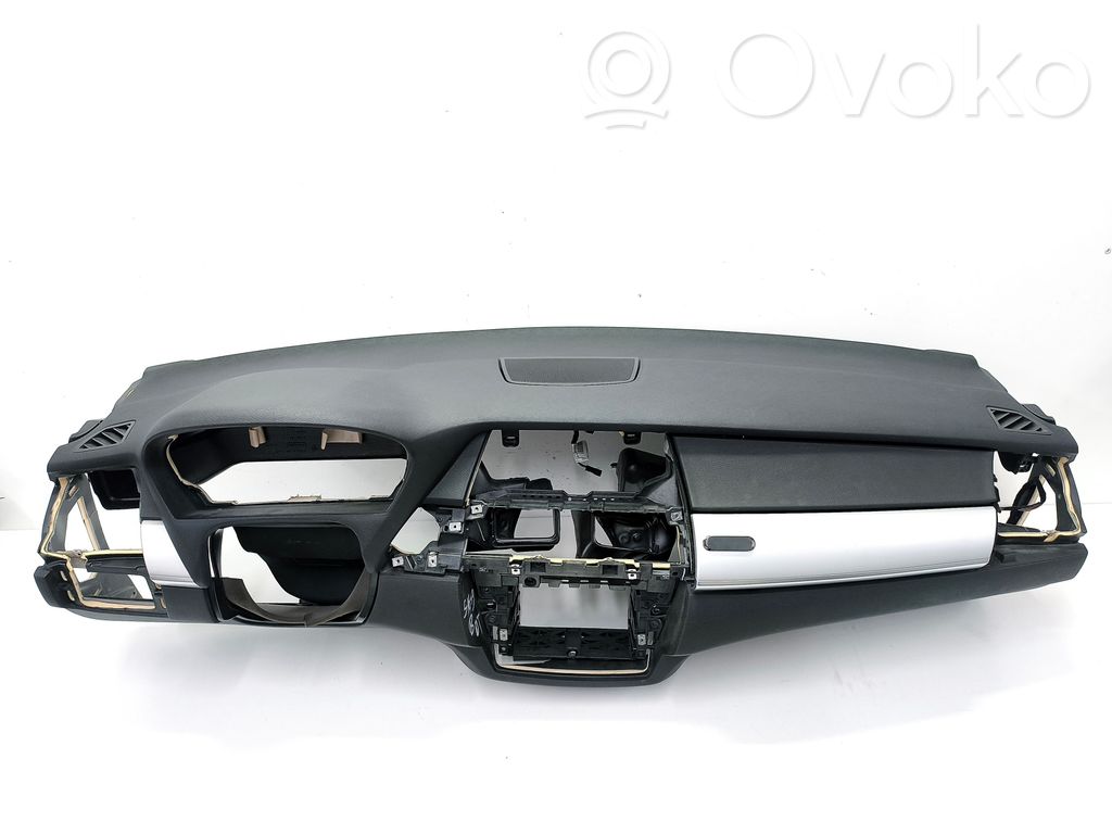 BMW X5M E70 Dashboard 