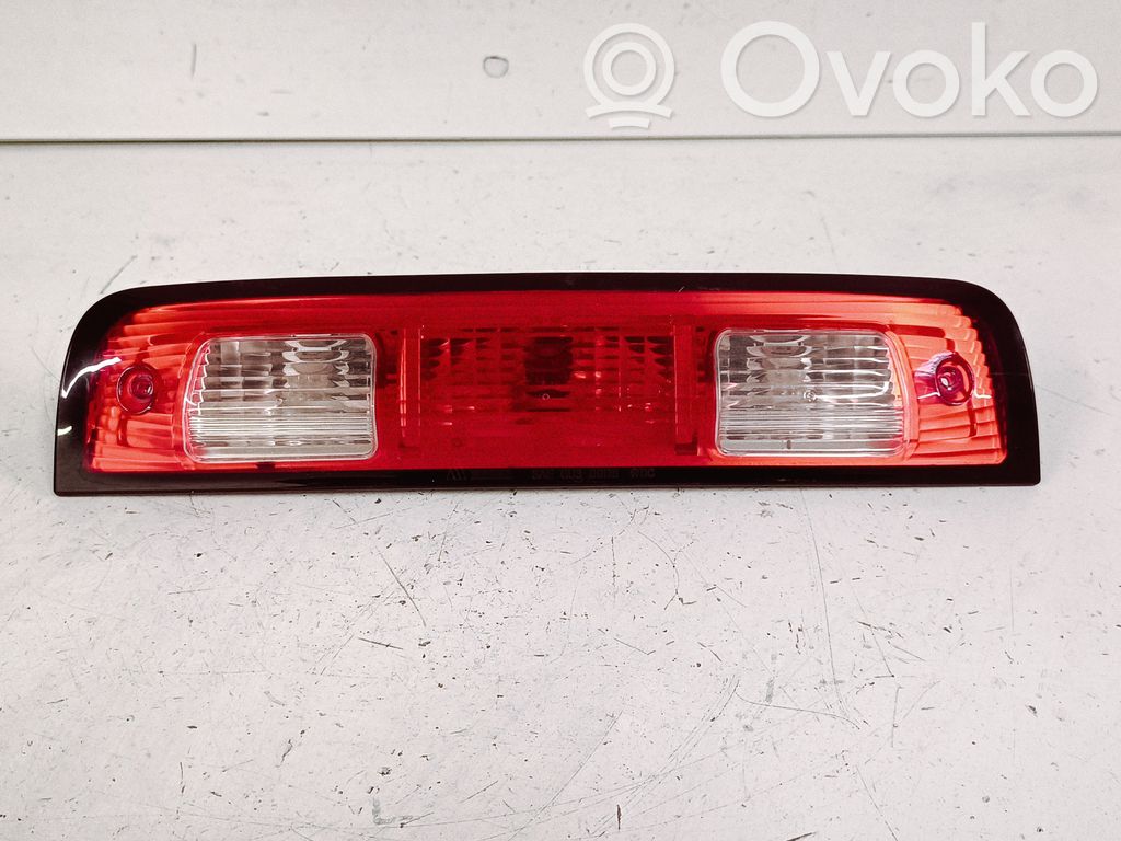 Dodge RAM 1500 DS Third/center stoplight 