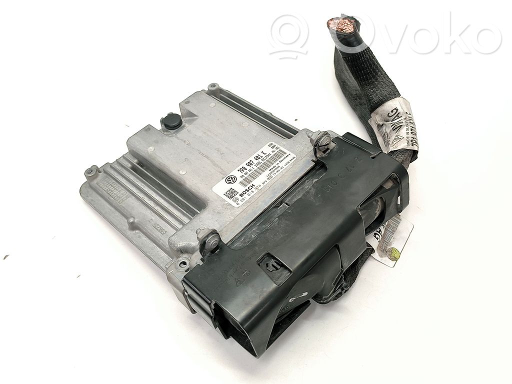 Volkswagen Touareg II Engine control unit/module 