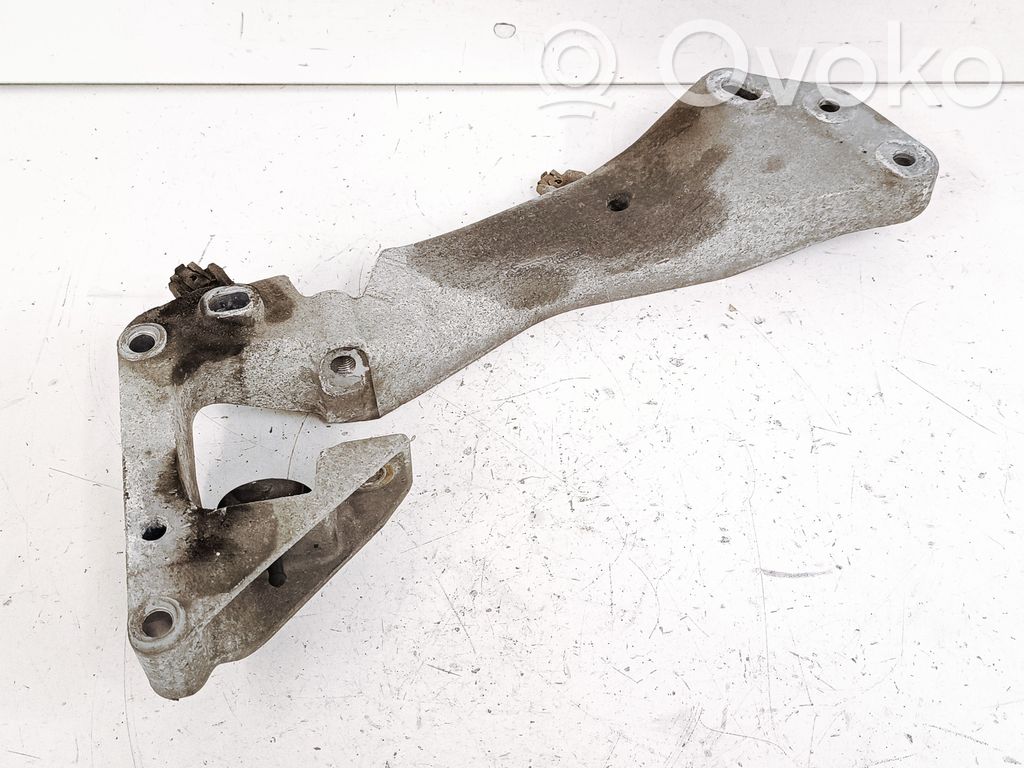 BMW 3 F30 F35 F31 Gearbox mounting bracket 