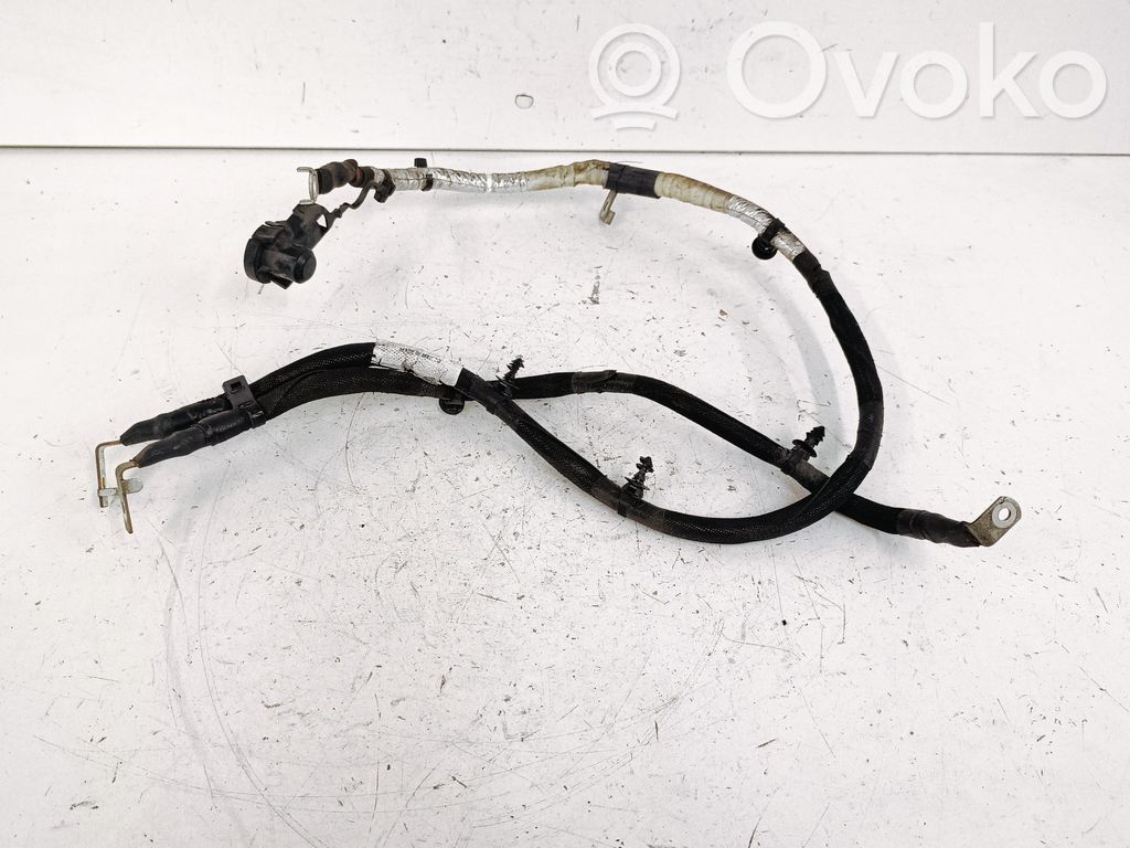 Chrysler Pacifica Positive cable (battery) 
