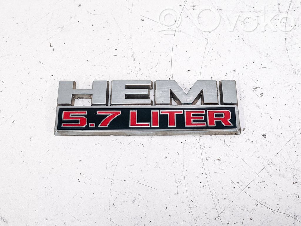 Dodge RAM 1500 DS Modelio raidės ant sparno 