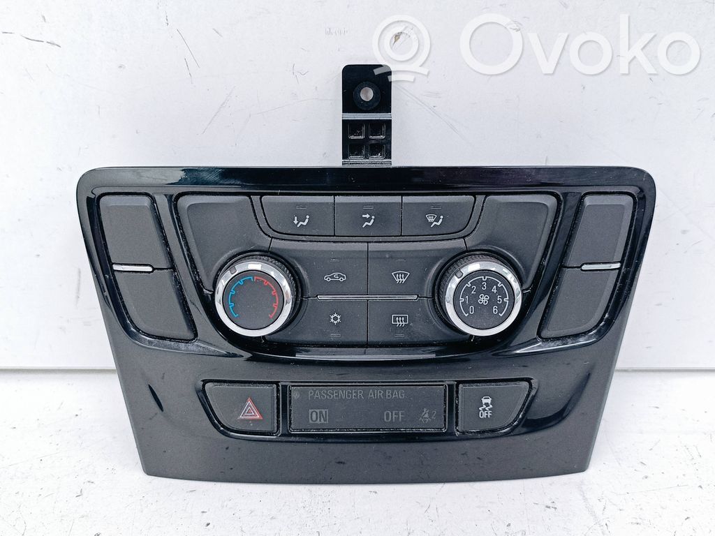 Buick Encore I Climate control unit 