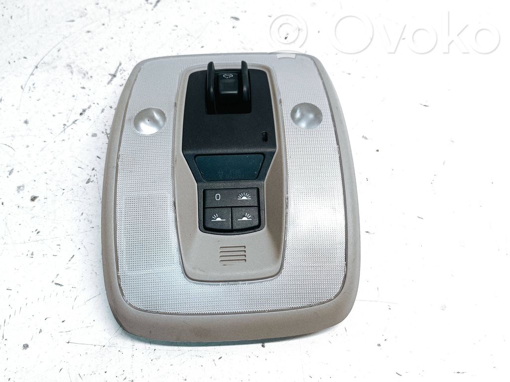 Volvo XC70 Front seat light 