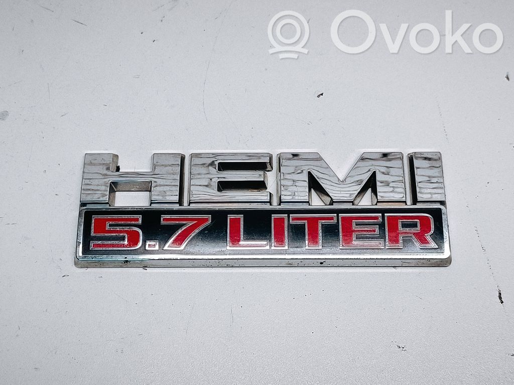 Dodge RAM 1500 DS Modelio raidės ant sparno 
