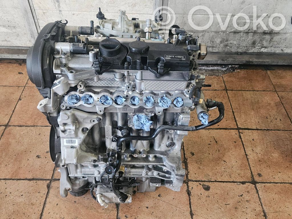 Engine   B4204T12,2135679