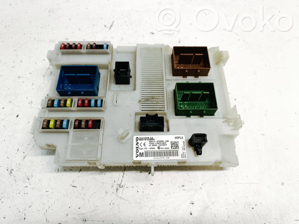 Volvo S60 Fuse module 